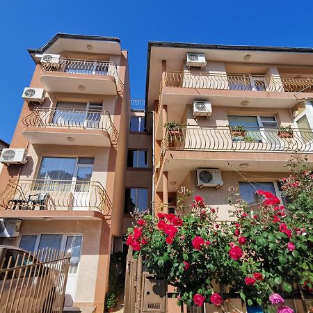 Guest House Georgieva Ravda Exterior photo