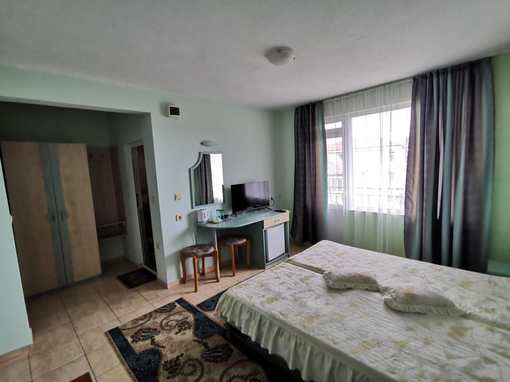 Guest House Georgieva Ravda Exterior photo
