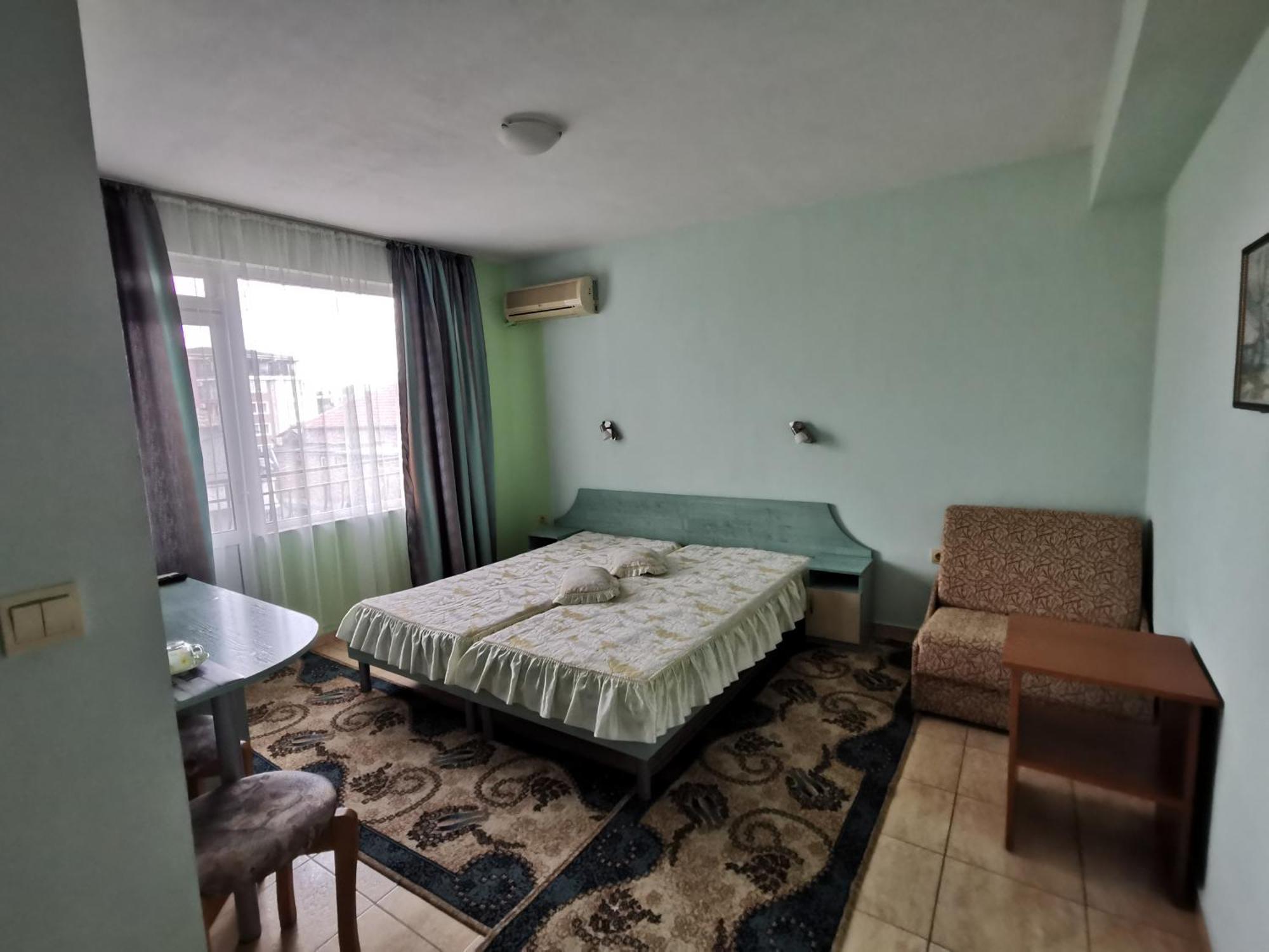 Guest House Georgieva Ravda Exterior photo